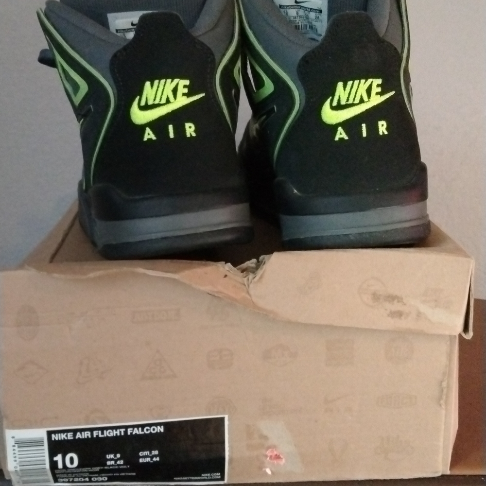 Nike Air Flight Falcon